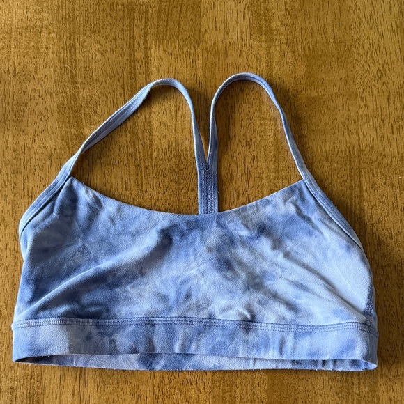lululemon athletica Other - lululemon athletica Light Blue Tie-Dye Flow Y Bra Sz 8